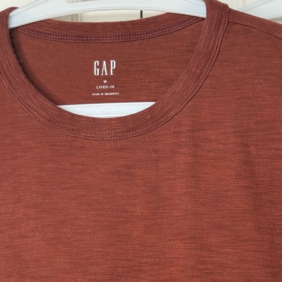 Men's GAP Lived-in Tees, Size M, Set of 2 - Picture 2 of 7